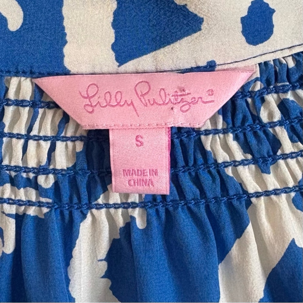 LILLY PULITZER Elsa Silk Top Blue Dock Hopper Print Size Small Nautical Blouse - Picture 3 of 9